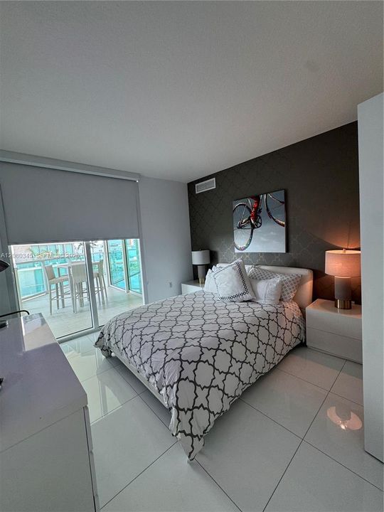 For Sale: $750,000 (3 beds, 2 baths, 1447 Square Feet)