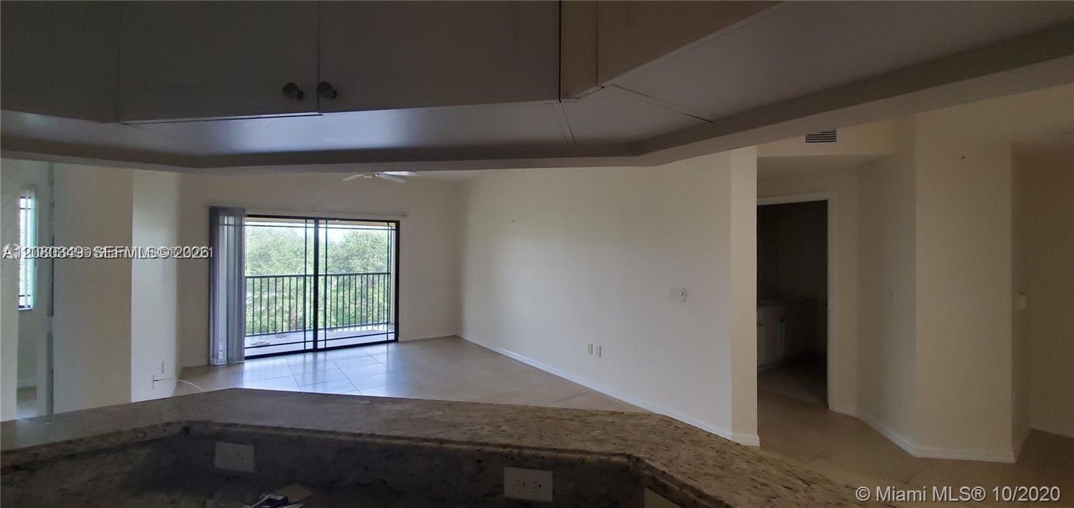 For Rent: $2,600 (3 beds, 2 baths, 1316 Square Feet)