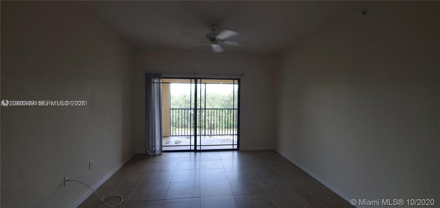 For Rent: $2,600 (3 beds, 2 baths, 1316 Square Feet)
