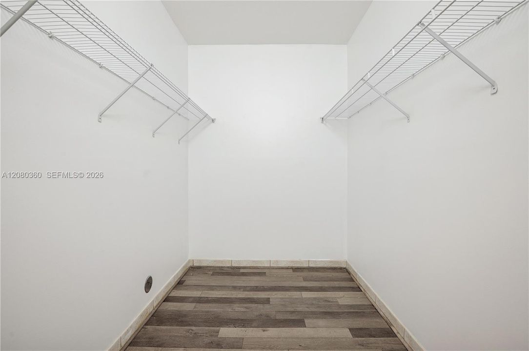 For Rent: $7,250 (2 beds, 2 baths, 1190 Square Feet)