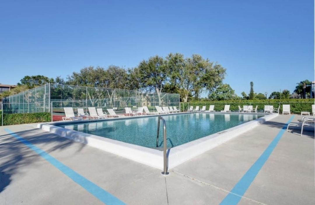 Satalite swimming pool , showers, sauna