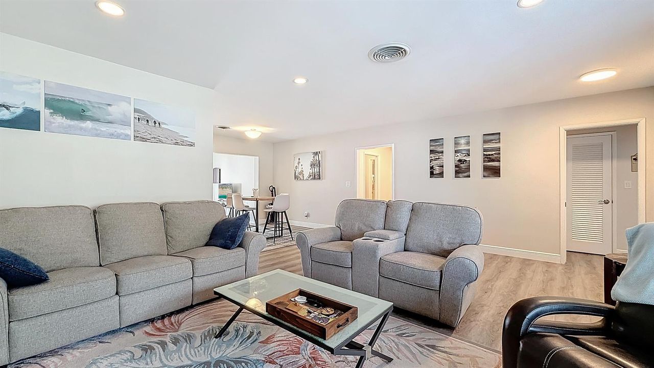 4516 NE 21st Lane-23