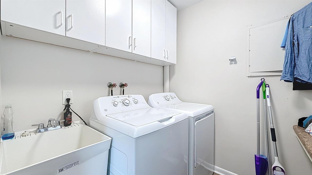 4516 NE 21st Lane-87