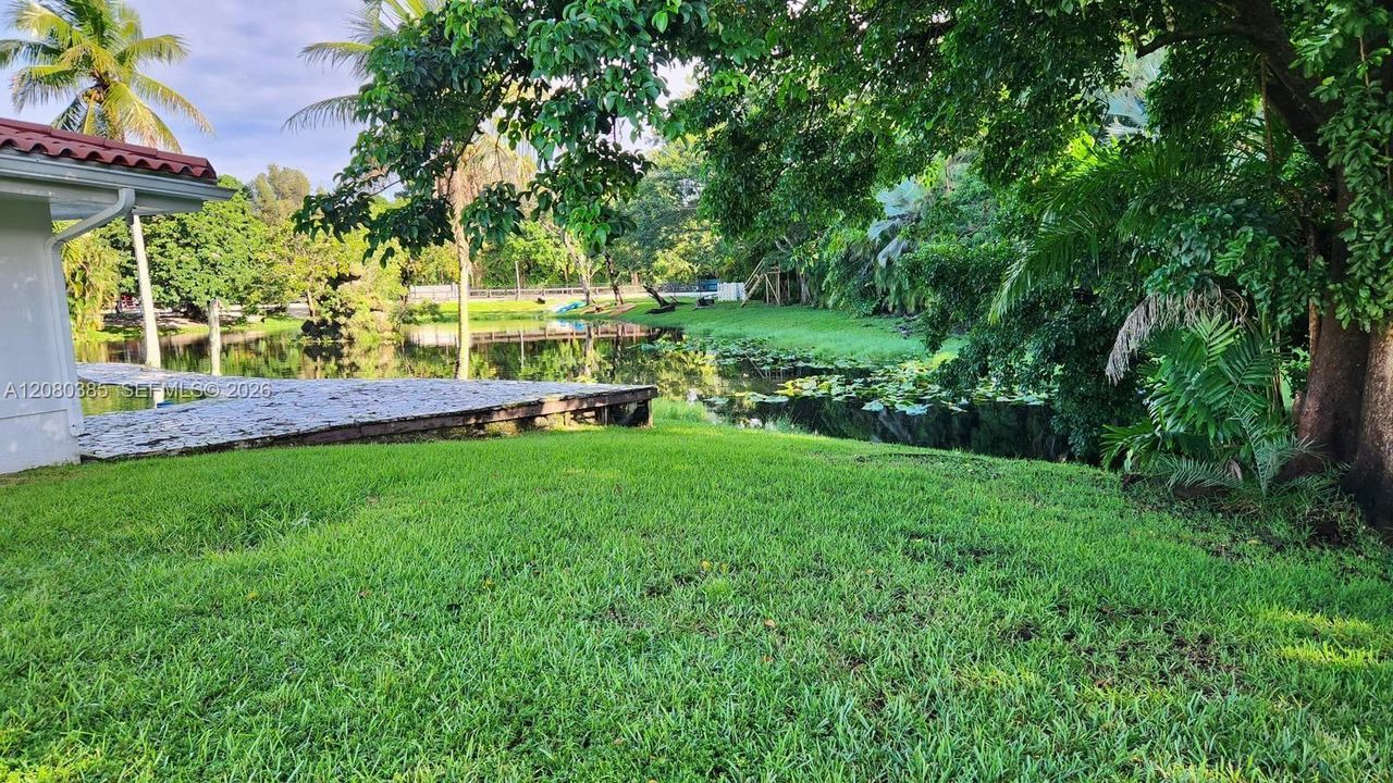 For Sale: $3,529,900 (4 beds, 4 baths, 4862 Square Feet)