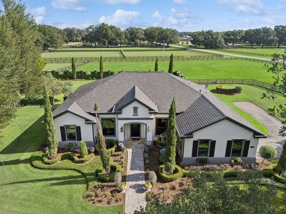 For Sale: $3,899,000 (4 beds, 4 baths, 3188 Square Feet)