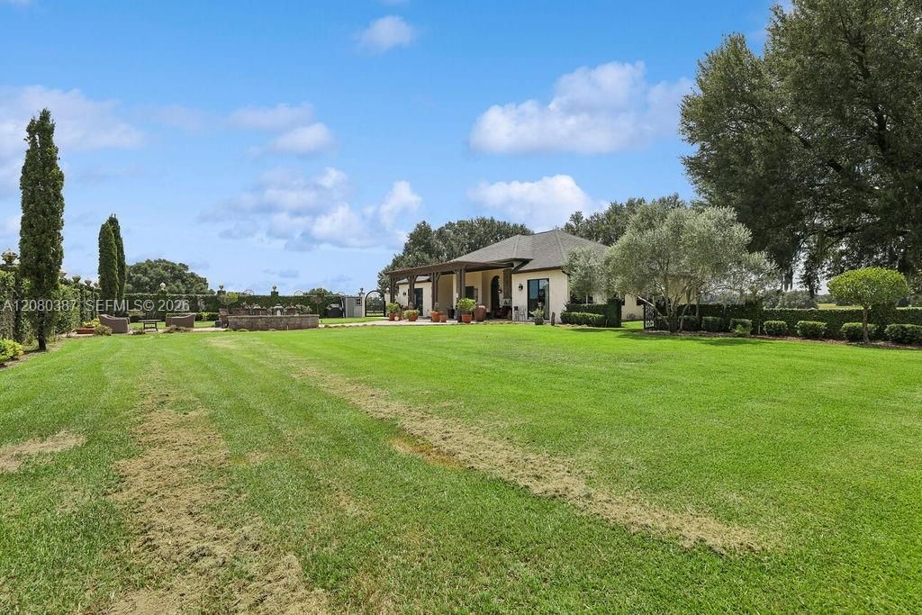 For Sale: $3,899,000 (4 beds, 4 baths, 3188 Square Feet)