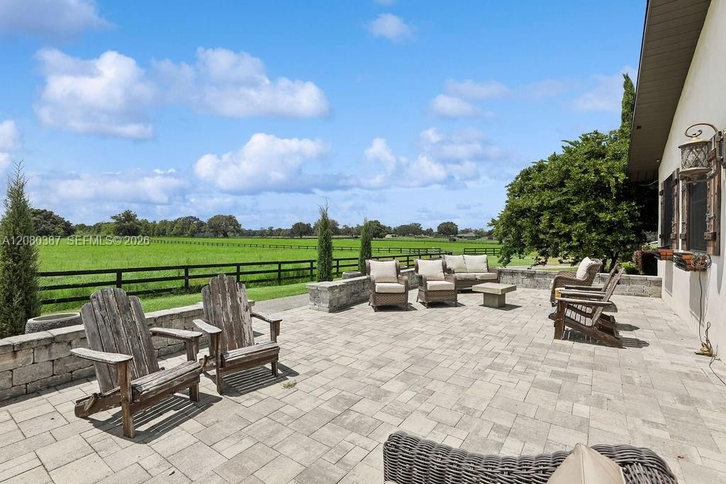 For Sale: $3,899,000 (4 beds, 4 baths, 3188 Square Feet)