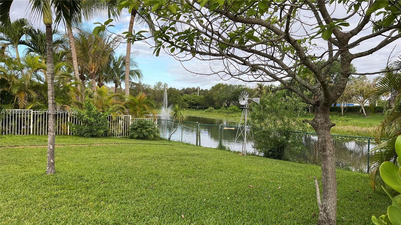 For Sale: $750,000 (4 beds, 2 baths, 2078 Square Feet)