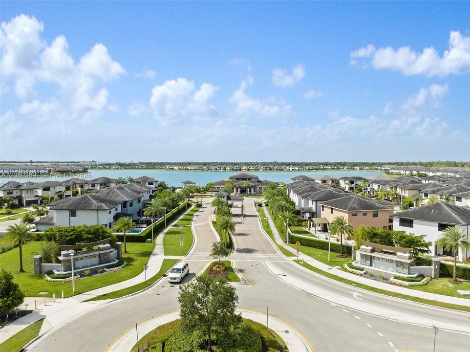 For Sale: $1,150,000 (4 beds, 3 baths, 2582 Square Feet)