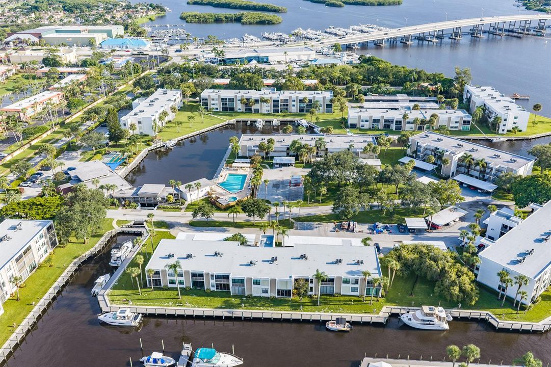 1950 Sw palm city rd 6 207 a-3