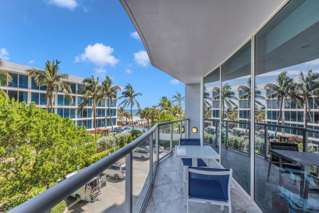 For Sale: $915,000 (1 beds, 1 baths, 1465 Square Feet)