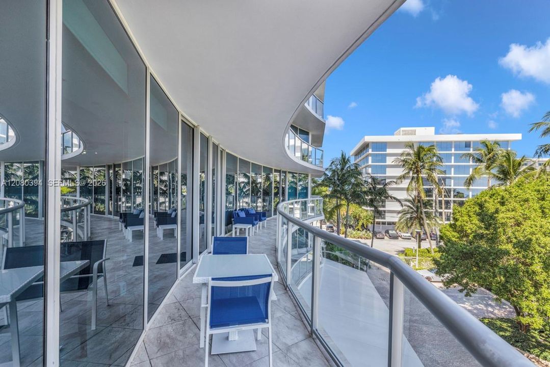 For Sale: $915,000 (1 beds, 1 baths, 1465 Square Feet)