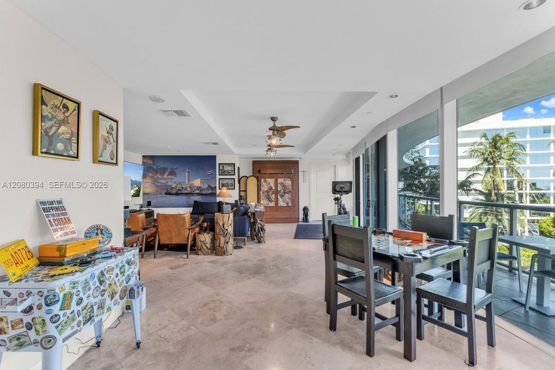 For Sale: $915,000 (1 beds, 1 baths, 1465 Square Feet)