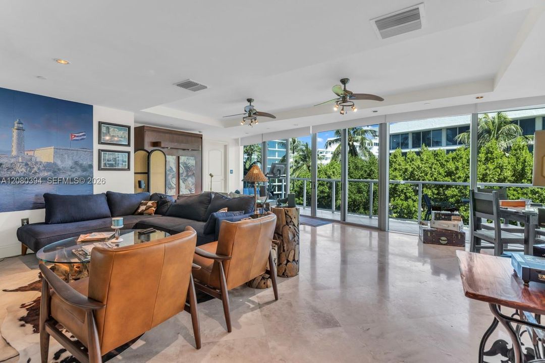 For Sale: $915,000 (1 beds, 1 baths, 1465 Square Feet)