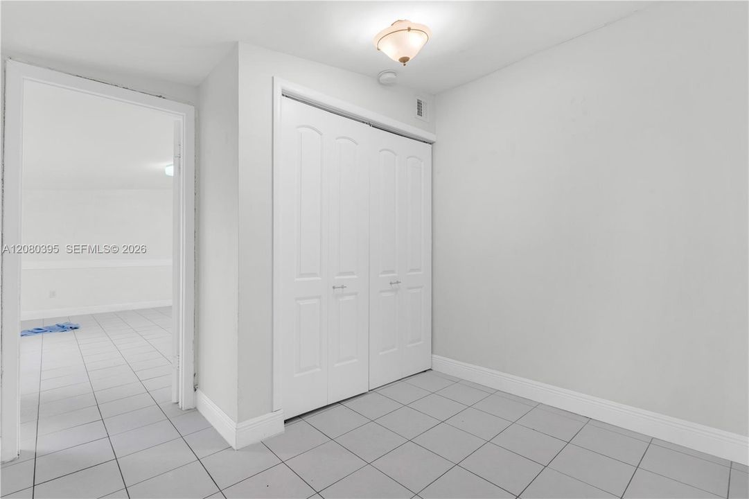 For Rent: $4,250 (4 beds, 3 baths, 1950 Square Feet)