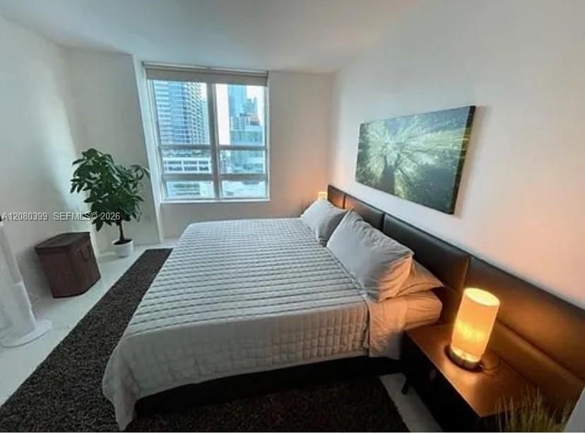 For Sale: $490,000 (1 beds, 1 baths, 688 Square Feet)