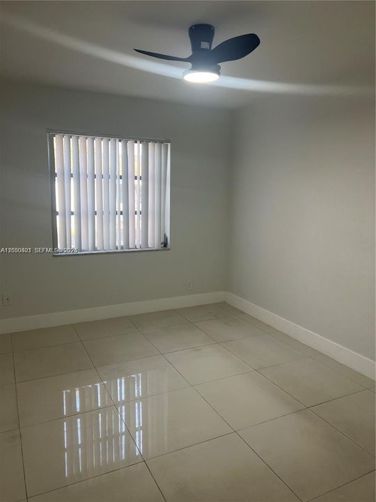 En Renta: $2,300 (2 camas, 2 baños, 995 Pies cuadrados)