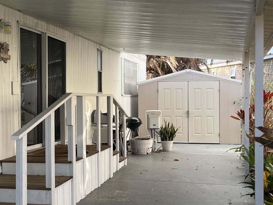 mock-shed