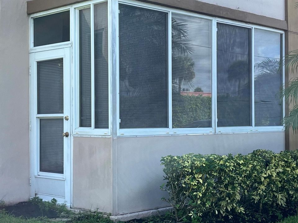 Enclosed Rear Patio