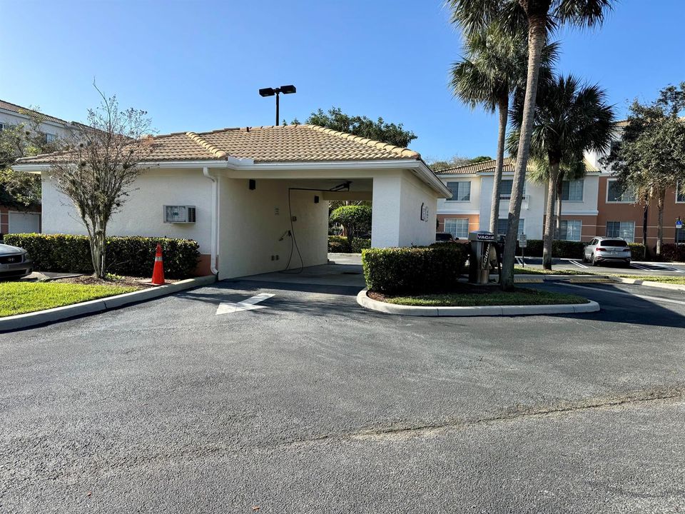 19 - Car Wash