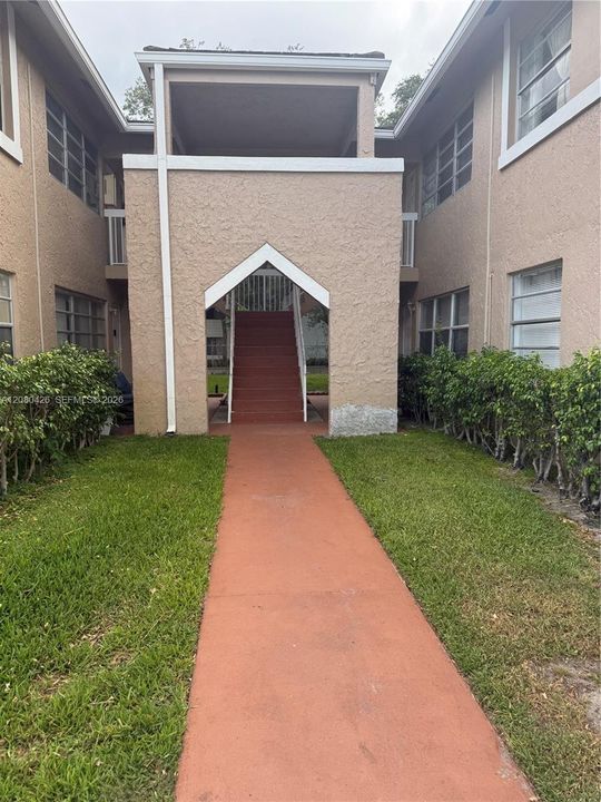 En Venta: $180,000 (2 camas, 2 baños, 768 Pies cuadrados)