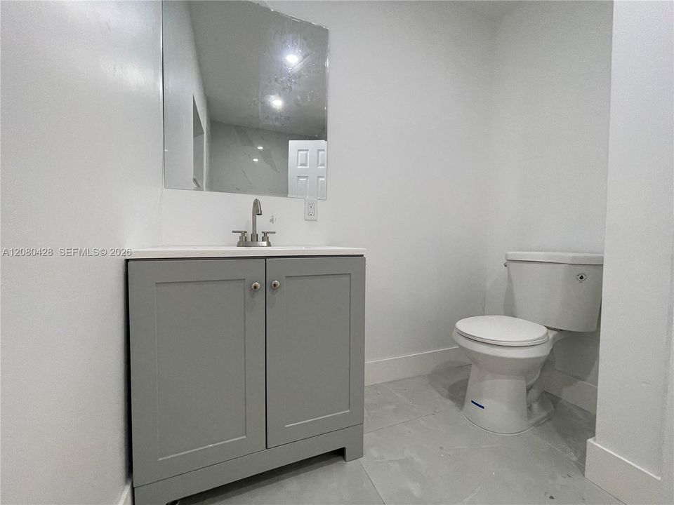 For Rent: $2,550 (3 beds, 2 baths, 1215 Square Feet)