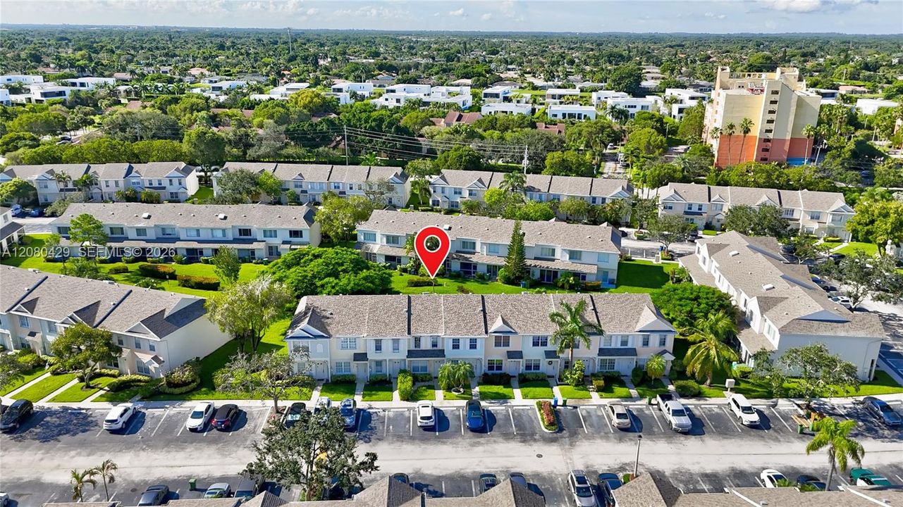 For Sale: $404,999 (2 beds, 1 baths, 1110 Square Feet)