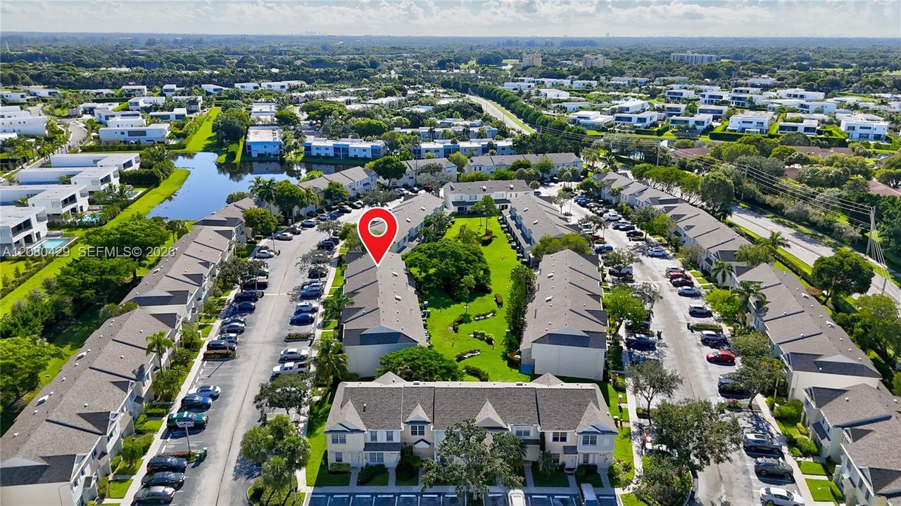 For Sale: $404,999 (2 beds, 1 baths, 1110 Square Feet)