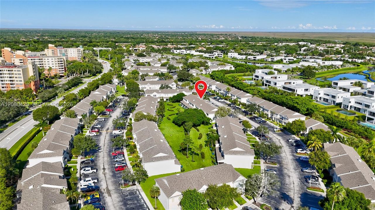 For Sale: $404,999 (2 beds, 1 baths, 1110 Square Feet)