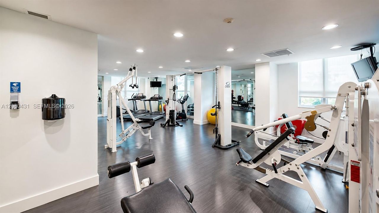 For Rent: $3,750 (2 beds, 2 baths, 1056 Square Feet)