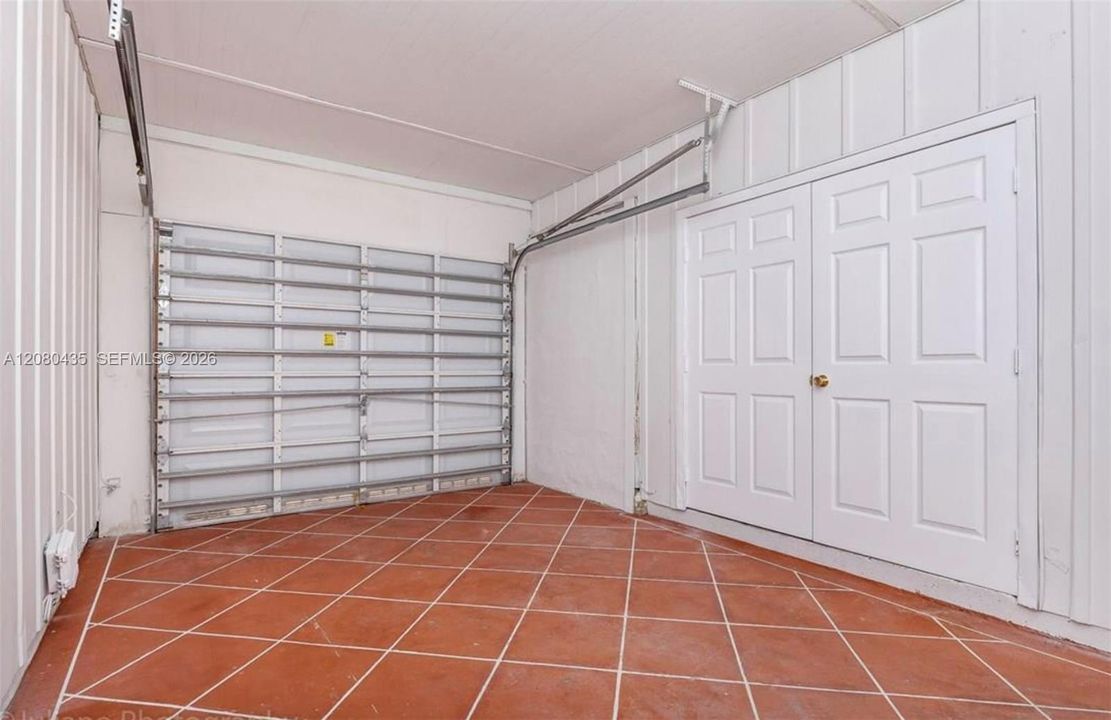 На продажу: $450,000 (3 спален, 2 ванн, 1843 Квадратных фут)