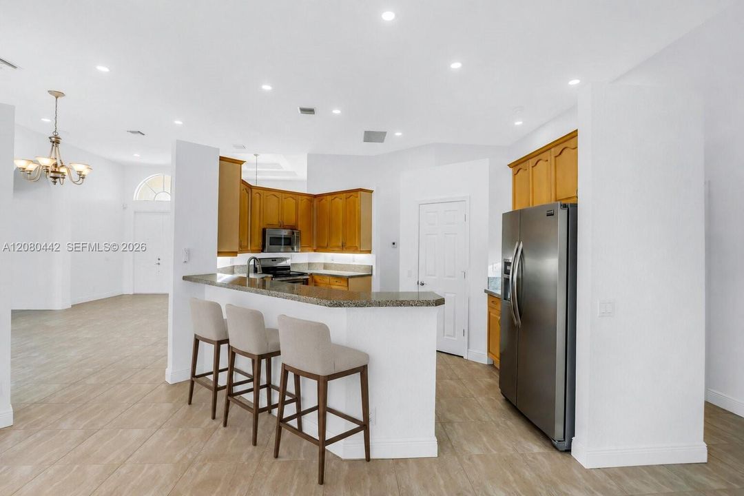 For Rent: $6,900 (4 beds, 3 baths, 3352 Square Feet)