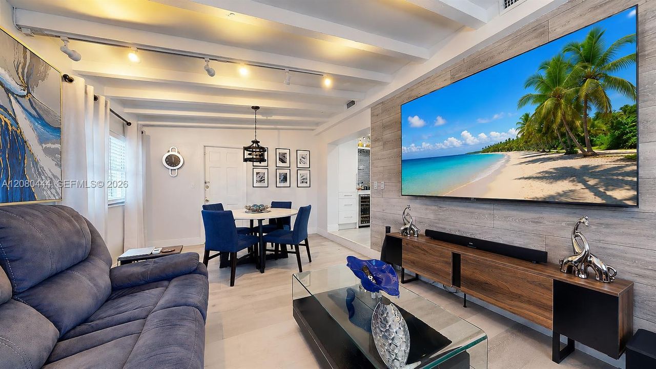 For Sale: $987,000 (4 beds, 2 baths, 1539 Square Feet)