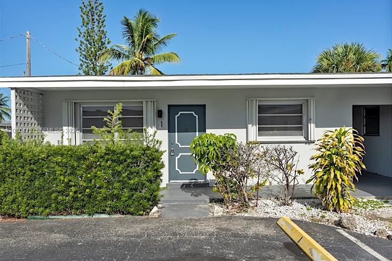For Rent: $1,500 (1 beds, 1 baths, 600 Square Feet)