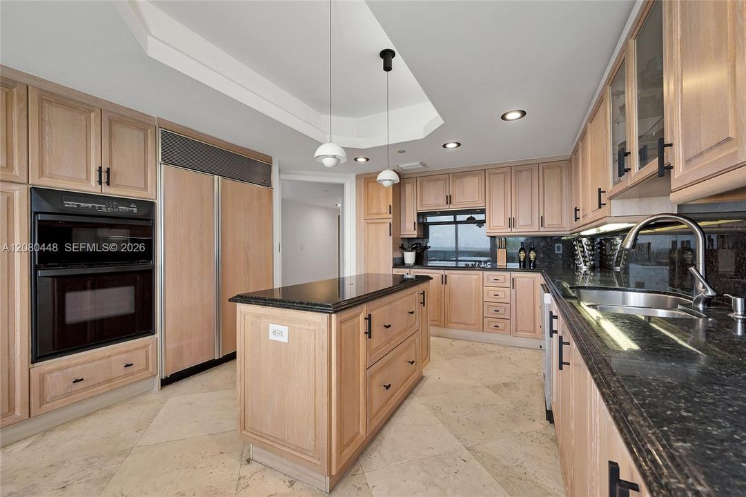 For Rent: $15,000 (3 beds, 3 baths, 2790 Square Feet)