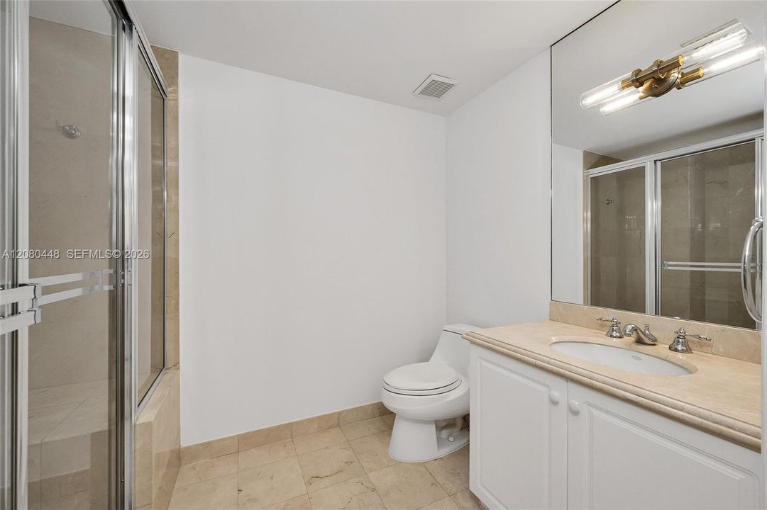 For Rent: $15,000 (3 beds, 3 baths, 2790 Square Feet)
