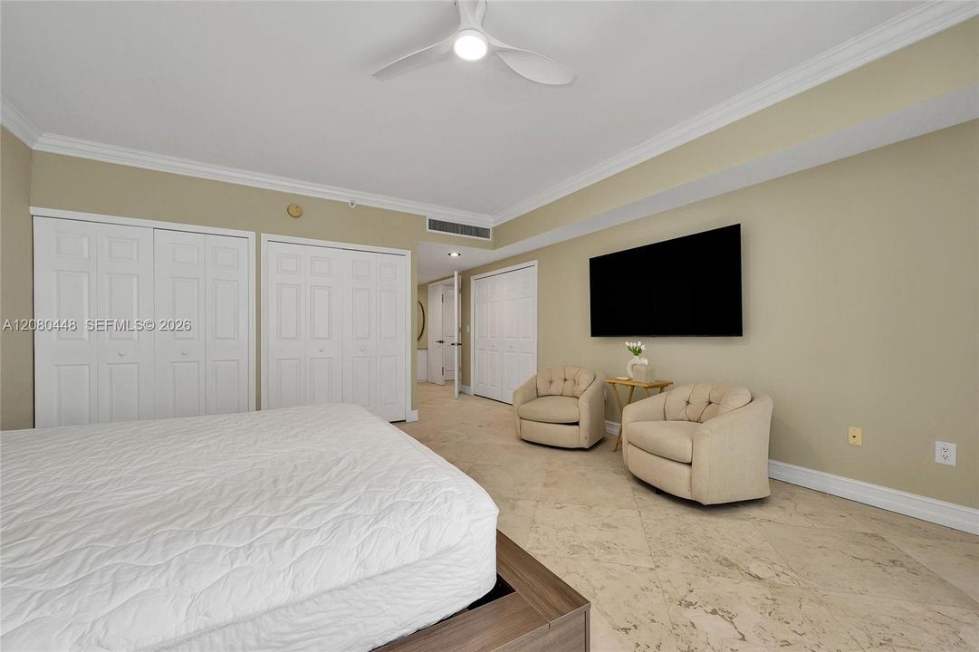 For Rent: $15,000 (3 beds, 3 baths, 2790 Square Feet)