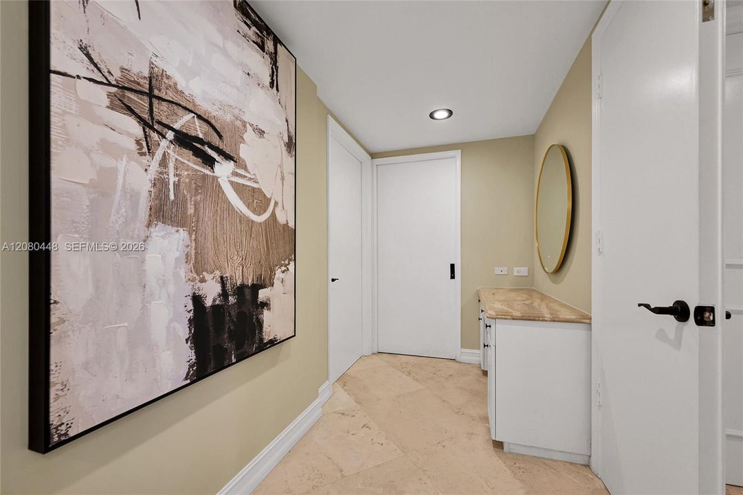 For Rent: $15,000 (3 beds, 3 baths, 2790 Square Feet)
