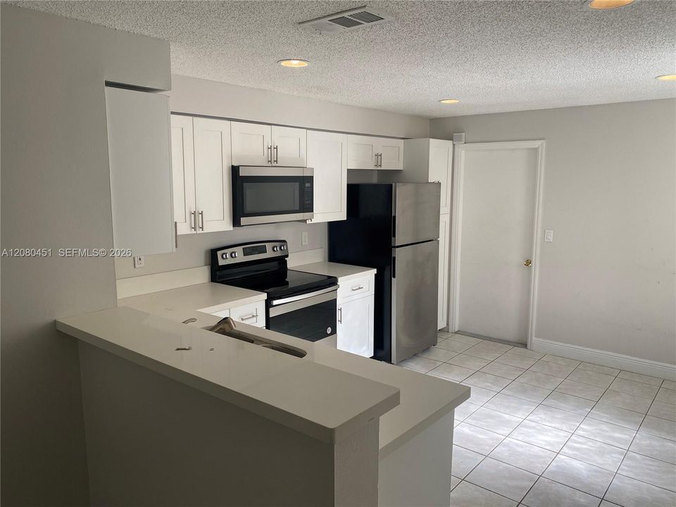 For Rent: $3,100 (3 beds, 2 baths, 1443 Square Feet)