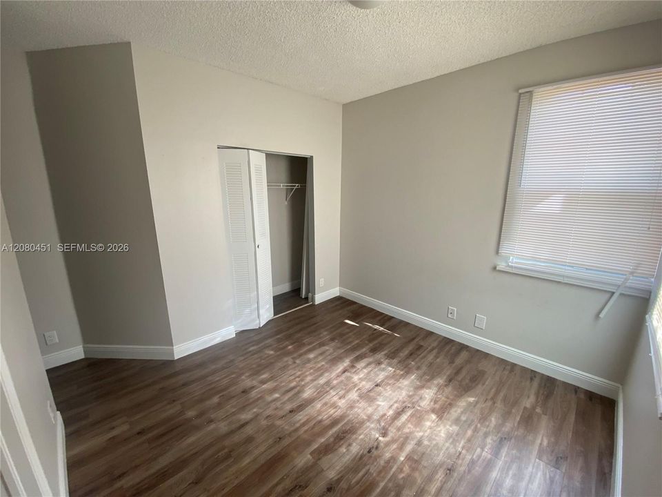 For Rent: $3,100 (3 beds, 2 baths, 1443 Square Feet)