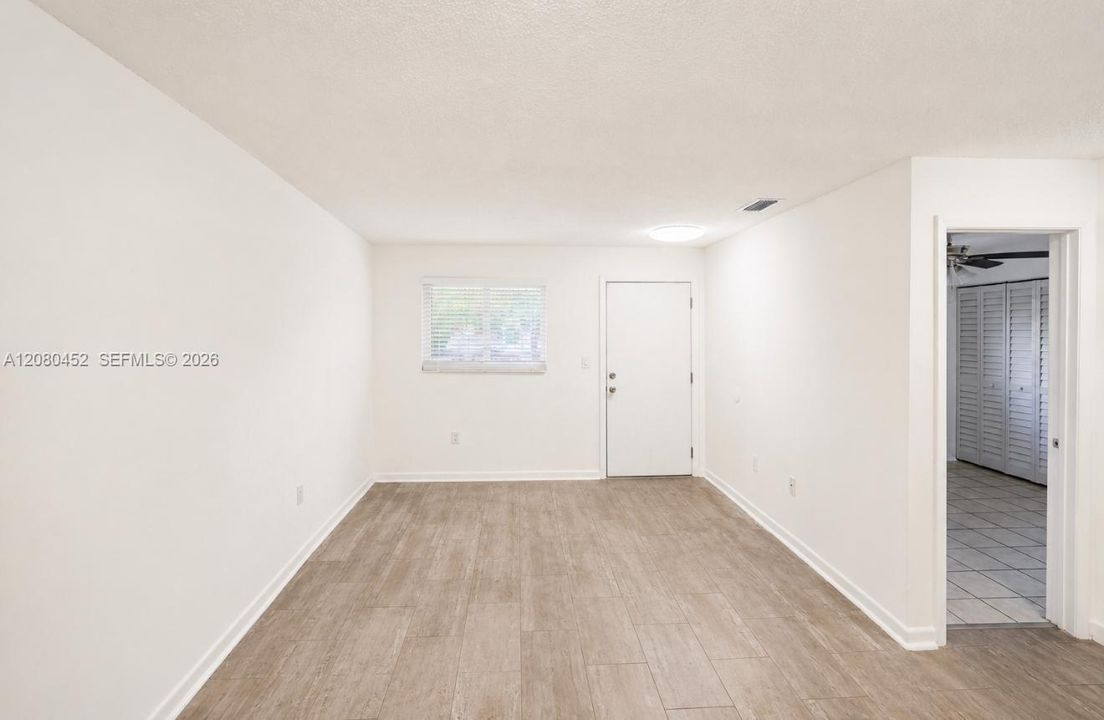 For Rent: $1,950 (2 beds, 1 baths, 0 Square Feet)