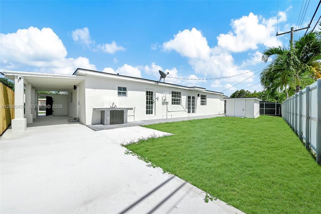 En Venta: $809,000 (5 camas, 3 baños, 1854 Pies cuadrados)