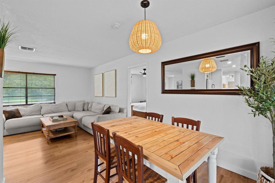 16-web-or-mls-A7400632