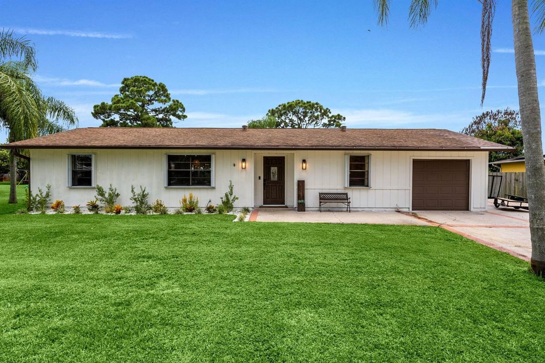 1-web-or-mls-A7400576