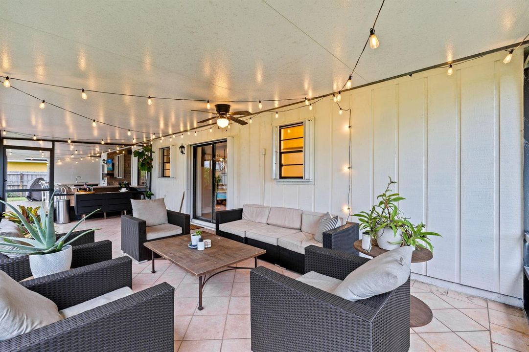 33-web-or-mls-A7400540