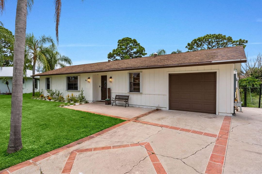 3-web-or-mls-A7400580