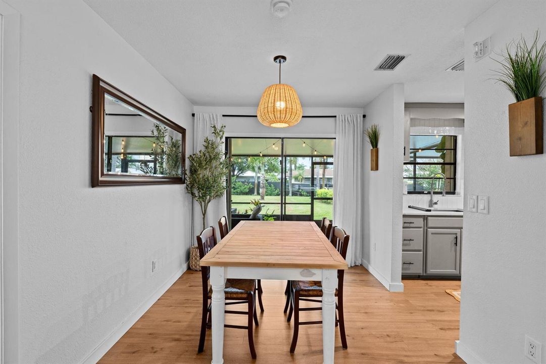 14-web-or-mls-A7400650