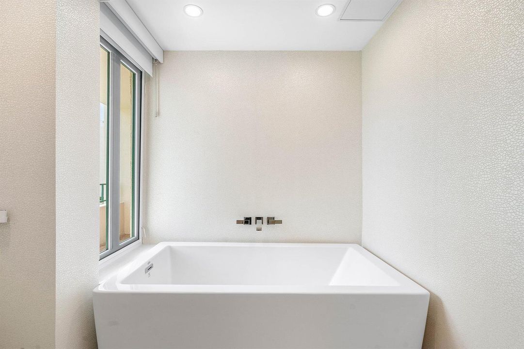 021-120Southeast5thAvenue-319-BocaRaton-