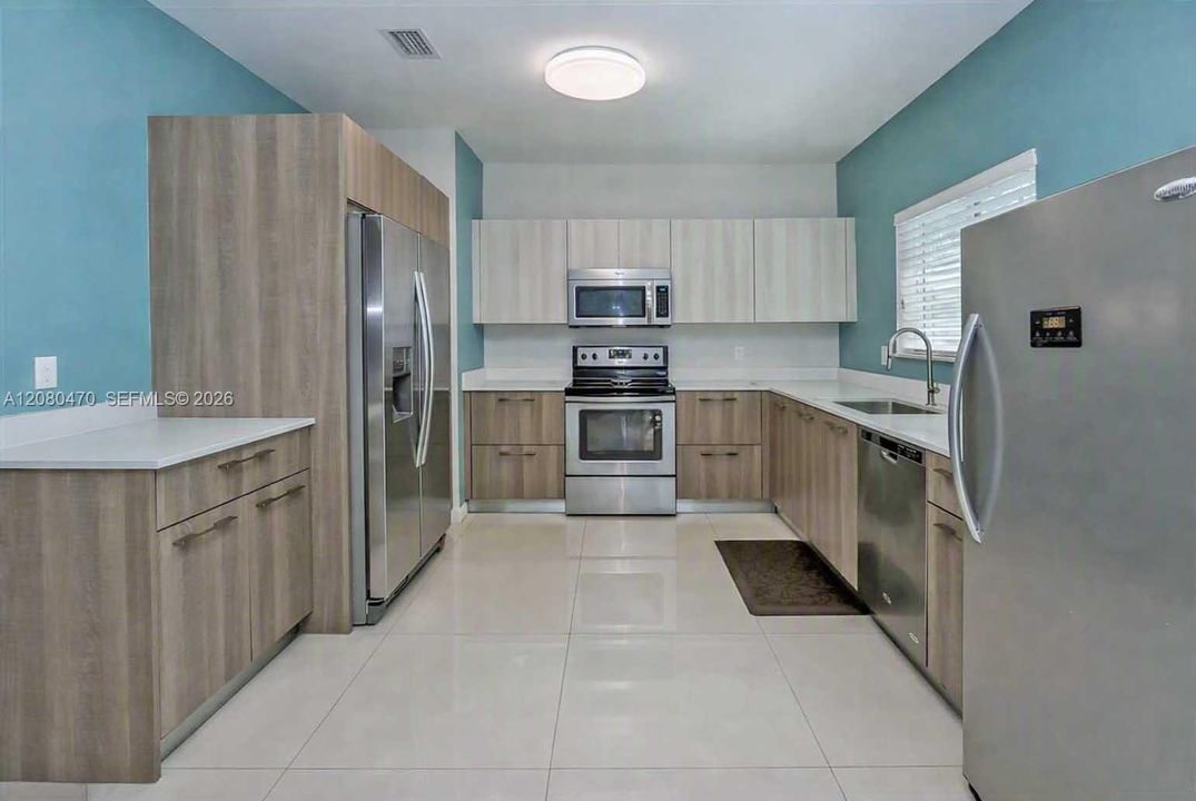 For Sale: $719,000 (3 beds, 2 baths, 1444 Square Feet)