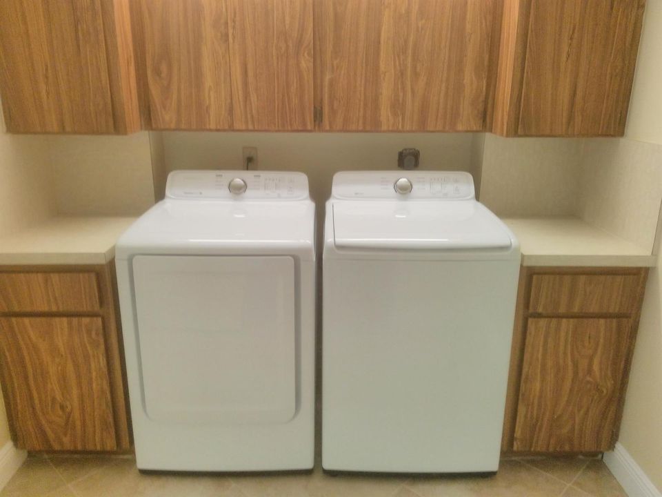 Washer & Dryer